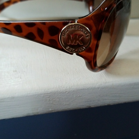 M K sunglasses - Picture 2 of 2